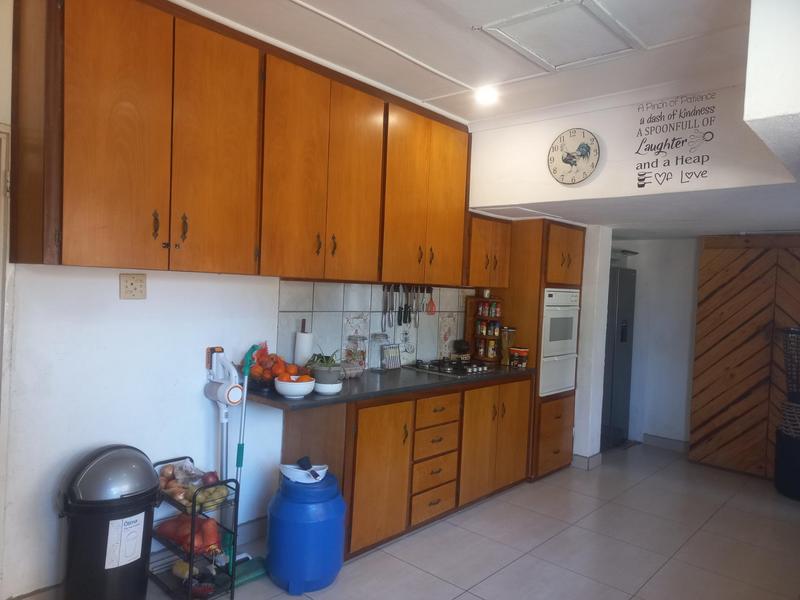 6 Bedroom Property for Sale in Bergsig Eastern Cape